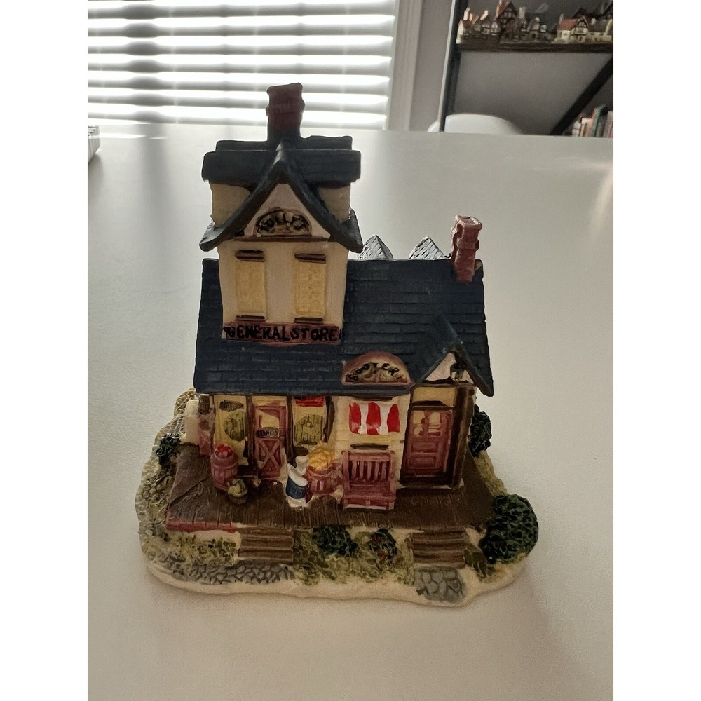 Liberty Falls The Americana Collection Tully's General Store AH22 Village House